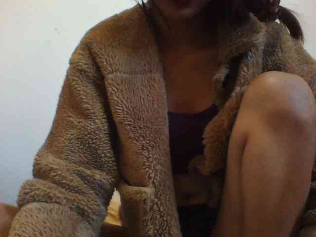 YoungLie69 webcam