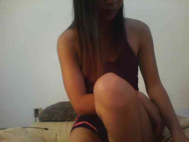 PrettyLie webcam