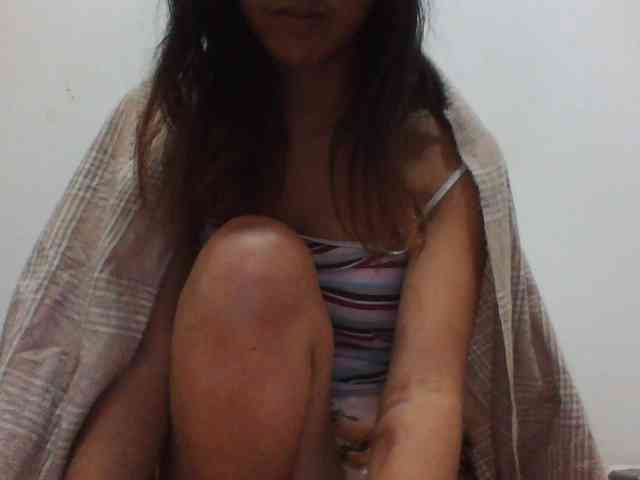 PrettyLie webcam