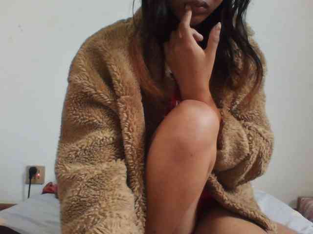 YoungLie69 webcam