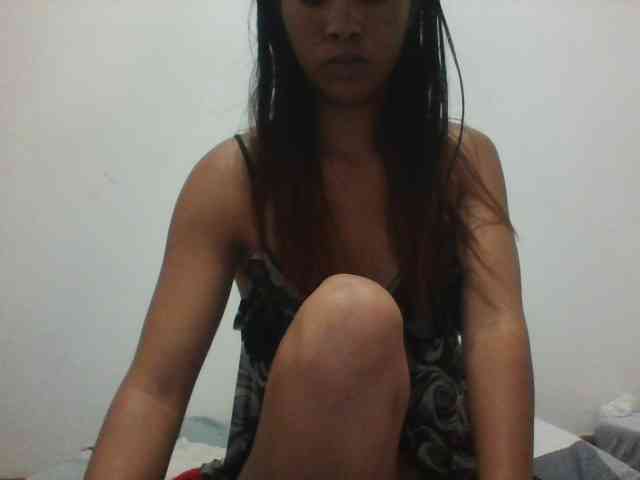 PrettyLie webcam