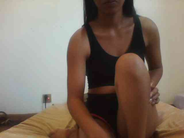 PrettyLie webcam