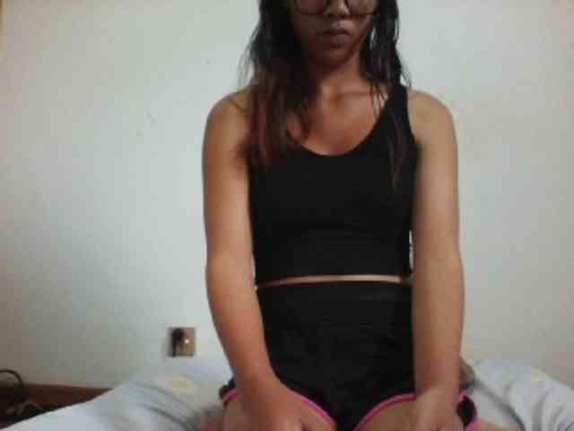 PrettyLie PrettyLie