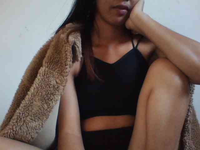 YoungLie69 webcam