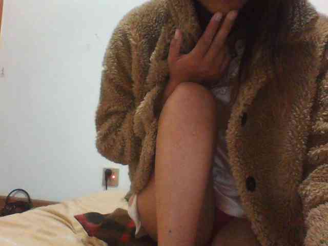 PrettyLie webcam