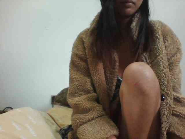 PrettyLie webcam