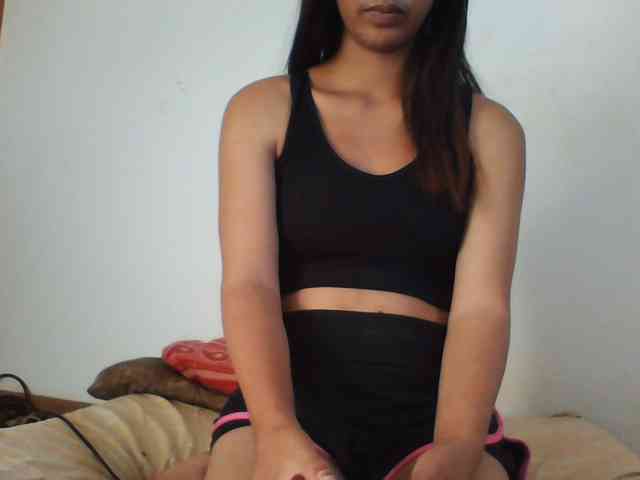 YoungLie69 webcam