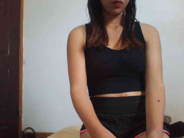 PrettyLie PrettyLie