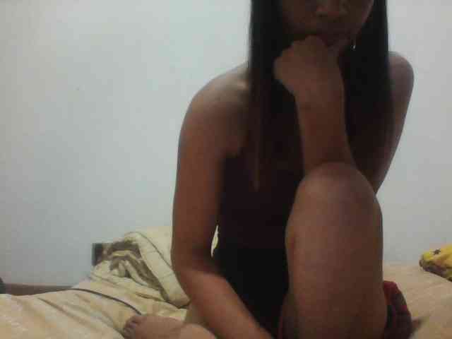 PrettyLie webcam