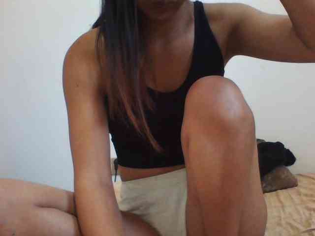 PrettyLie webcam