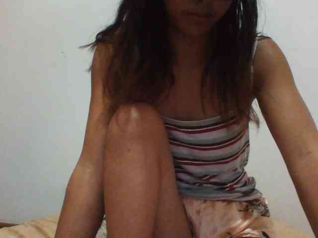 PrettyLie webcam