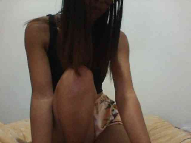 PrettyLie webcam
