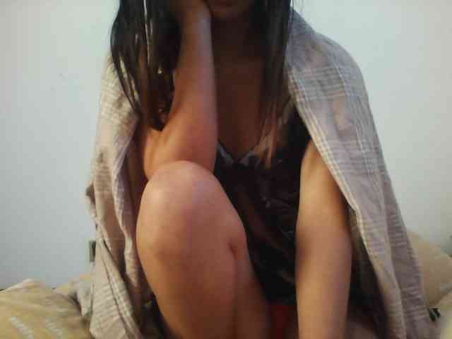 PrettyLie webcam