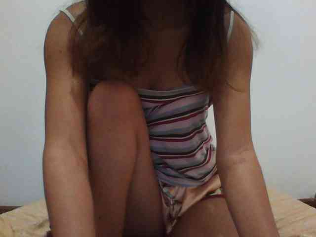 PrettyLie webcam