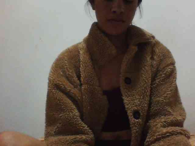 YoungLie69 webcam