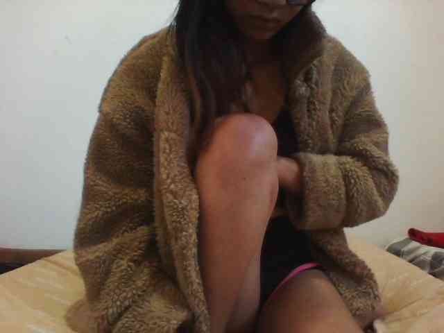 PrettyLie webcam