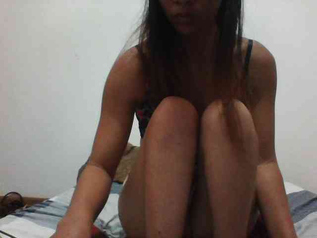 PrettyLie webcam