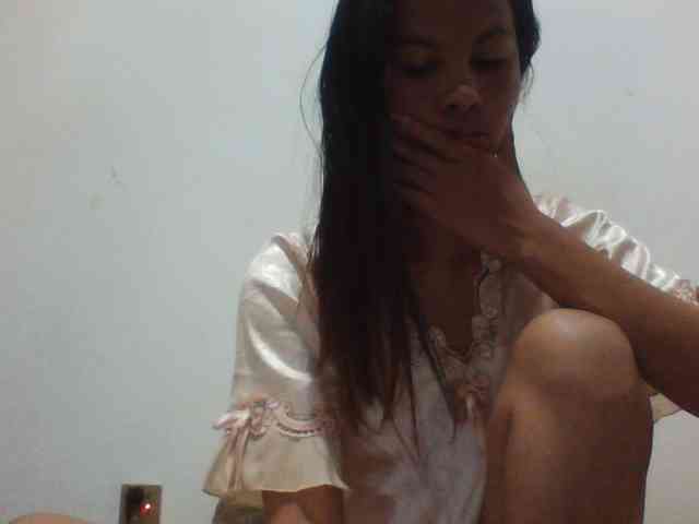 YoungLie69 webcam