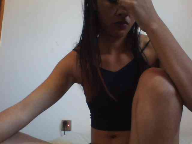 YoungLie69 webcam