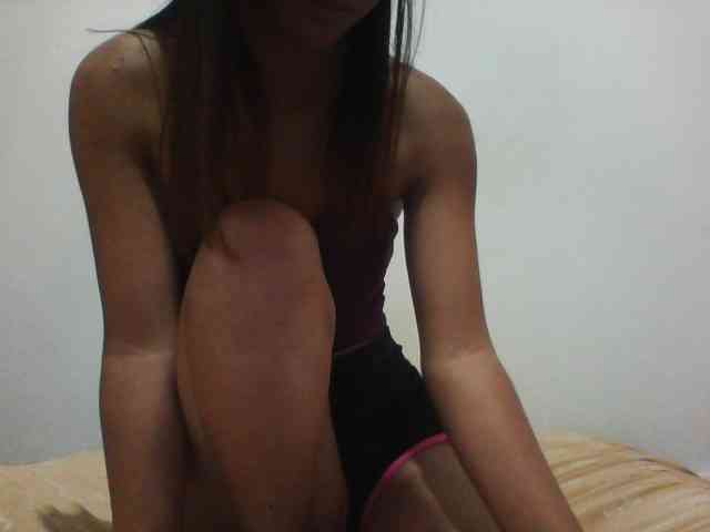 PrettyLie webcam