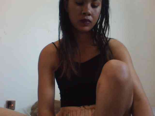 YoungLie69 webcam