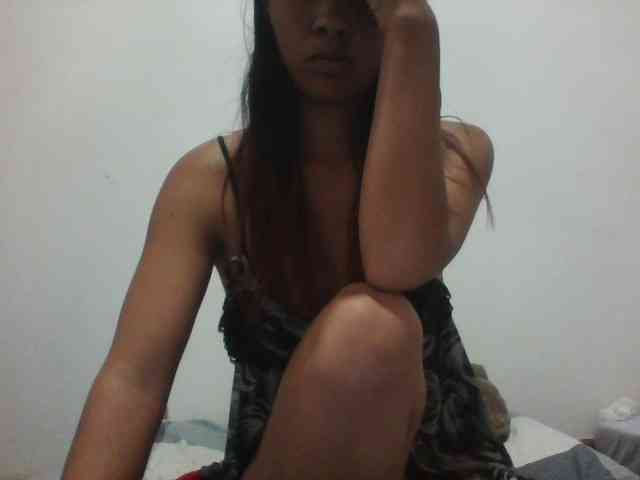 PrettyLie webcam
