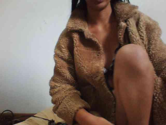 YoungLie69 webcam