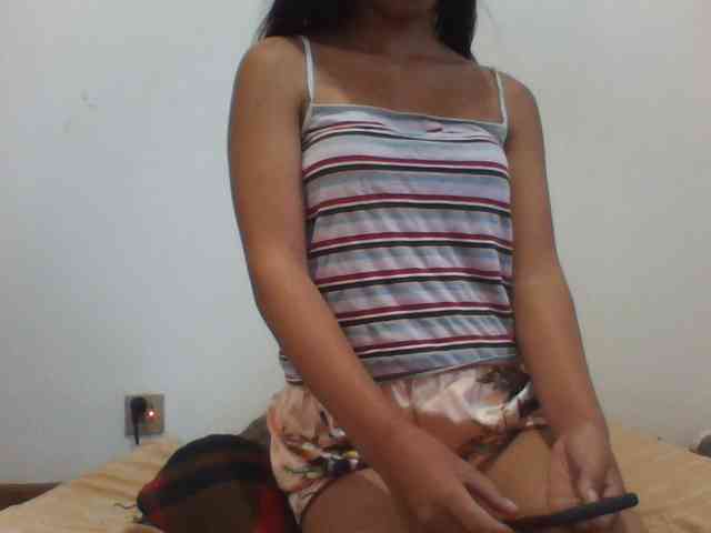 PrettyLie webcam