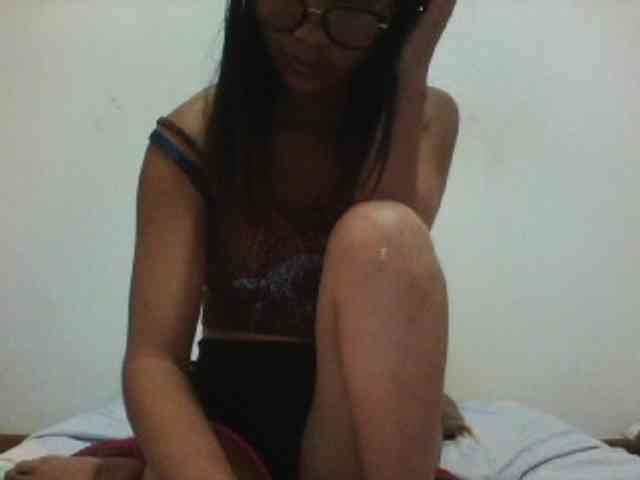 PrettyLie webcam