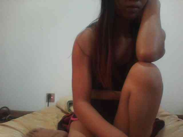 PrettyLie webcam
