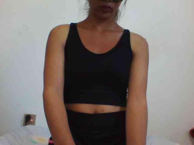 PrettyLie webcam