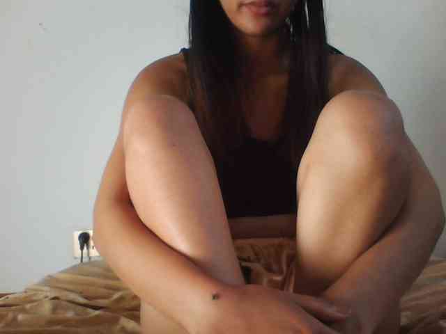 PrettyLie webcam