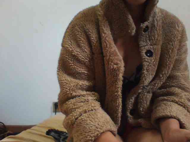 PrettyLie - Girl 