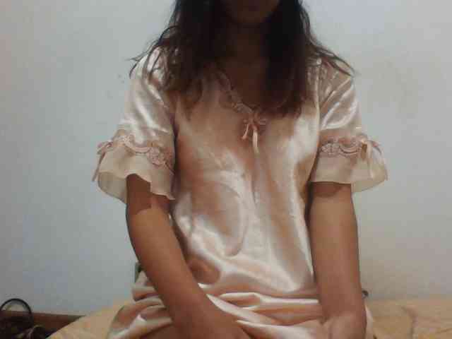 PrettyLie webcam