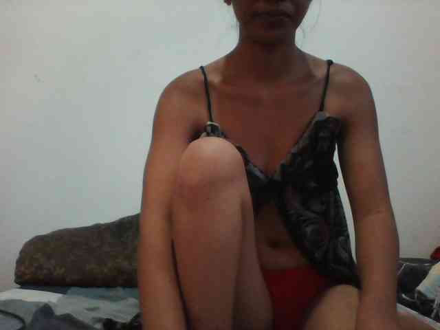 PrettyLie webcam