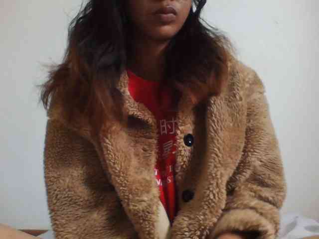 PrettyLie webcam