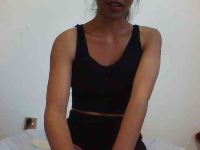PrettyLie PrettyLie