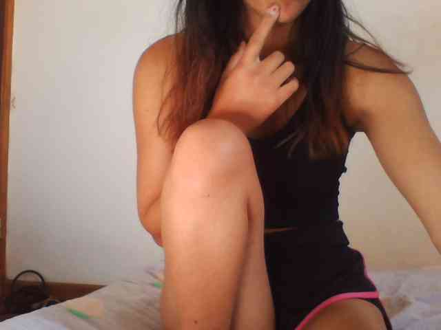 PrettyLie webcam