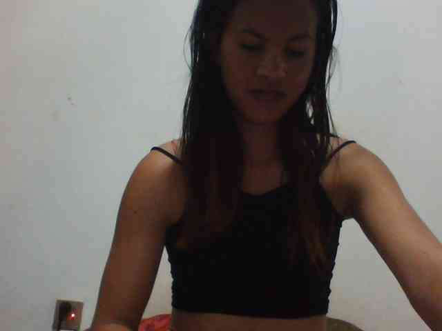 YoungLie69 webcam