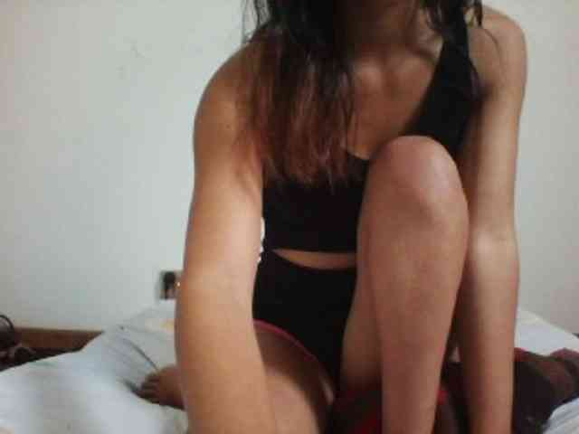 PrettyLie webcam