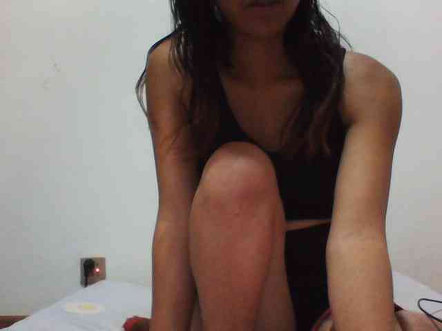 PrettyLie webcam