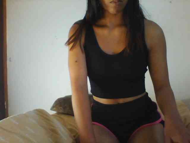 PrettyLie PrettyLie