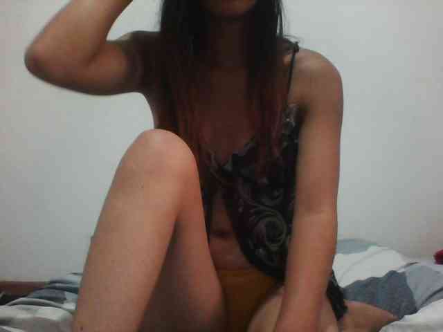 PrettyLie webcam