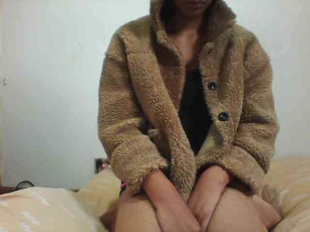 PrettyLie webcam
