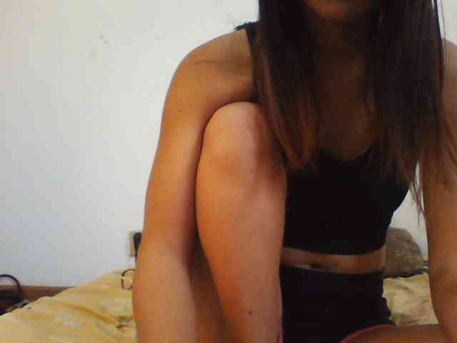 PrettyLie webcam