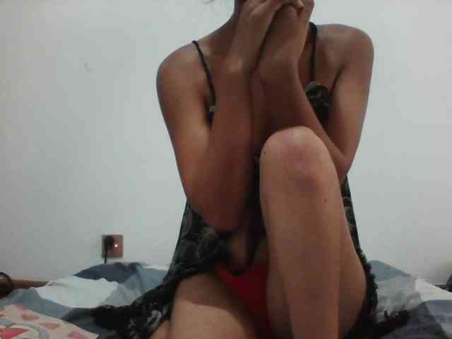 PrettyLie webcam