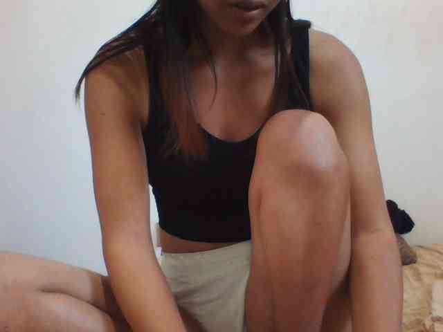 PrettyLie webcam