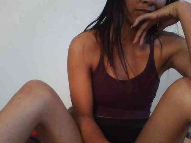 YoungLie69 webcam