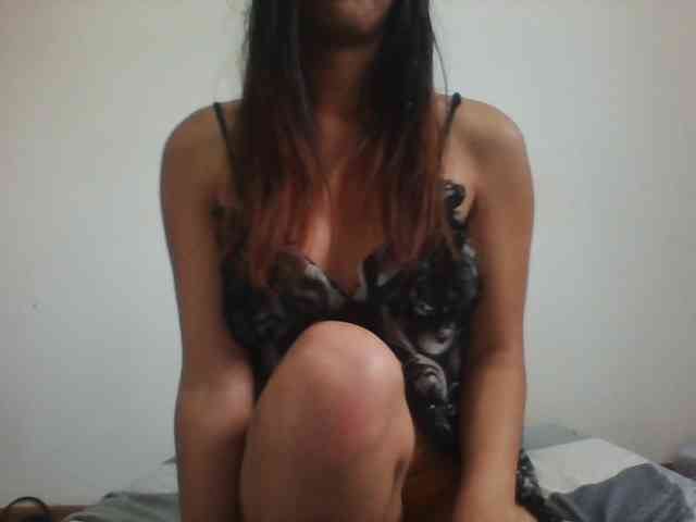 PrettyLie webcam