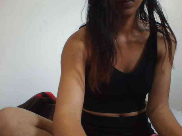 PrettyLie PrettyLie